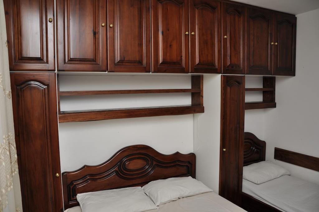 Rooms & Apartments Anka Bar Cameră foto