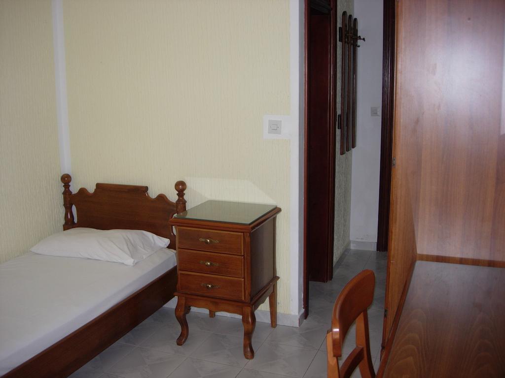 Rooms & Apartments Anka Bar Cameră foto